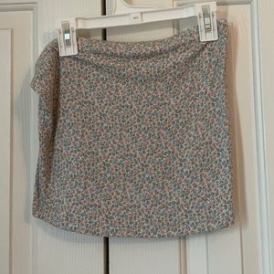 American Eagle medium floral tube top